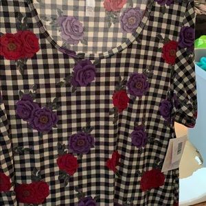 Lularoe perfect tee